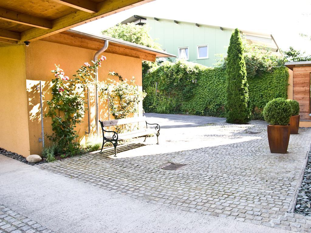 Pension Popotnik Villach Eksteriør billede